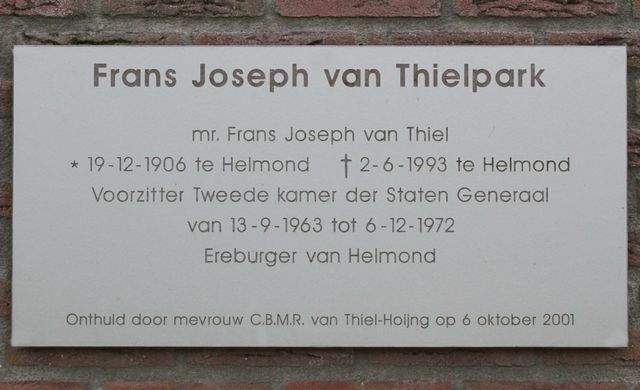 Klik voor de volgende foto